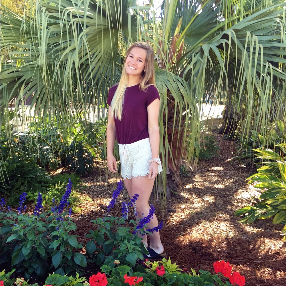 Meet your Posher, Natalie